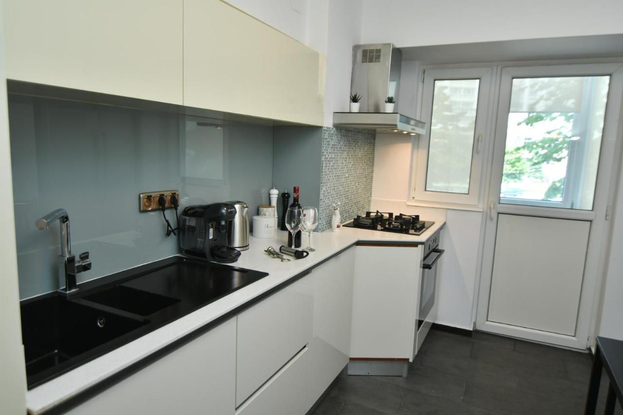 Apartamento Parliament Square Elite Escapes Bucarest Exterior foto