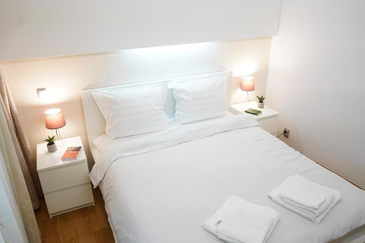 Apartamento Parliament Square Elite Escapes Bucarest Exterior foto