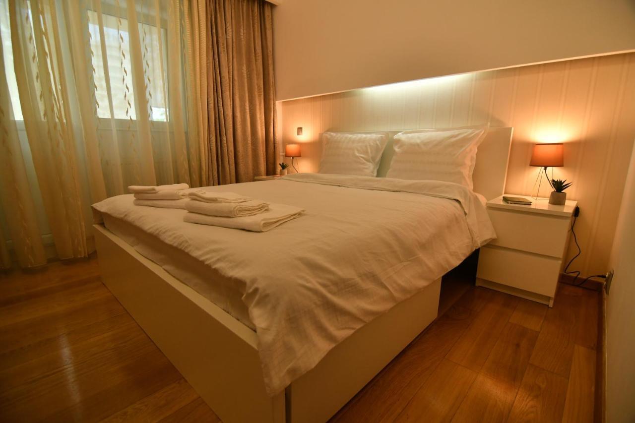 Apartamento Parliament Square Elite Escapes Bucarest Exterior foto
